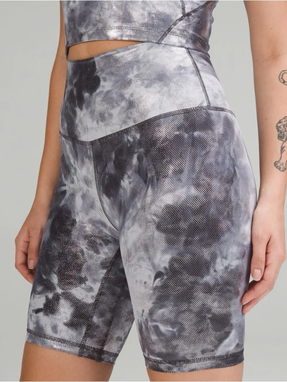 Lululemon align high rise shorts foil shine tie dye 12 special edition